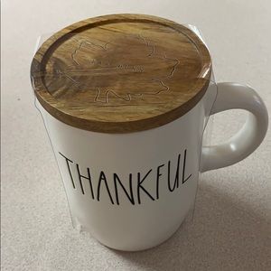 Rae Dunn Thankful Mug With Lid